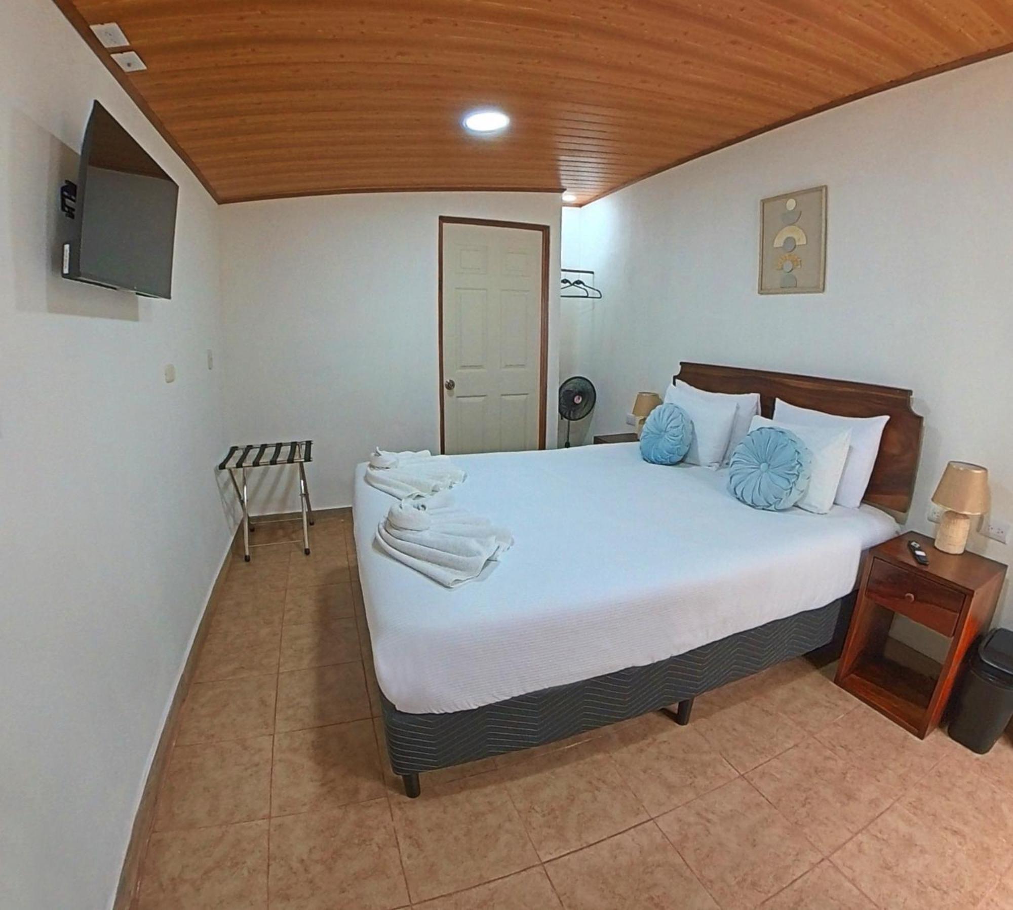Casa Jungle Monteverde B&B Экстерьер фото